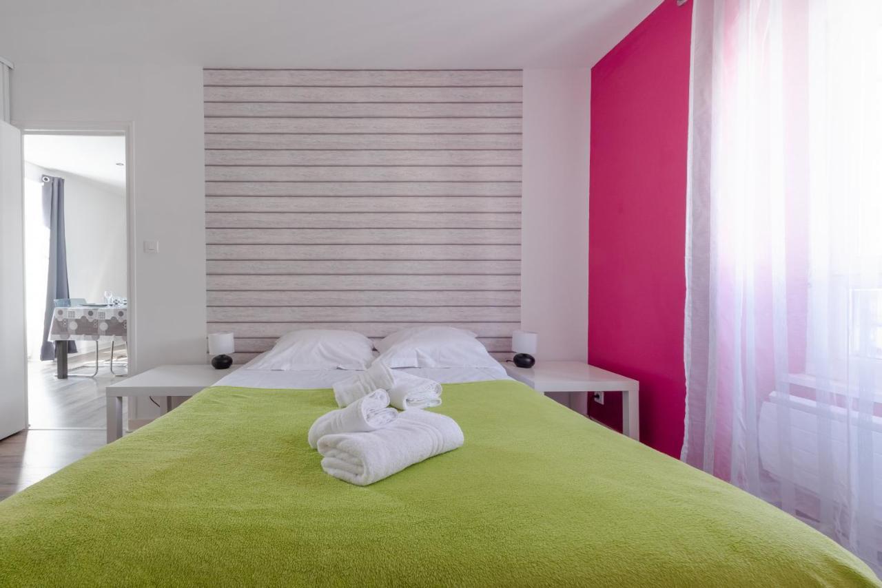 Ker Uhel - Charmant Appartement Plein Centre Saint-Renan Exterior photo